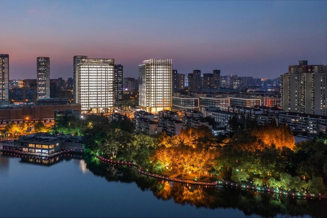 普陀 國(guó)浩長(zhǎng)風(fēng)城 2150平米 簡(jiǎn)裝
