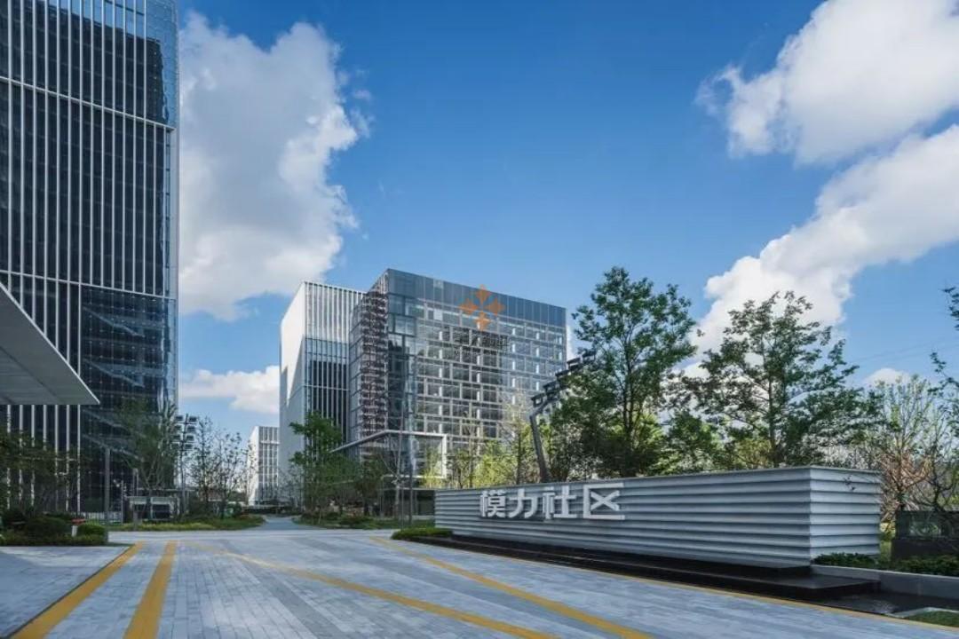 浦東 模力社區(qū) 1000平米 標(biāo)準(zhǔn)裝修